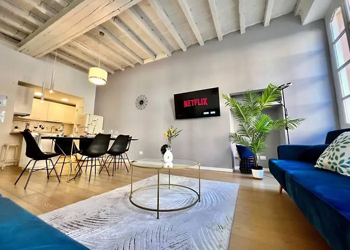 Art Of Living Luxury House In Como